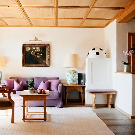 Tauroa Winterstellgut Hotell